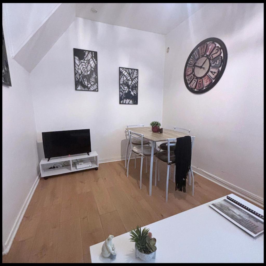 Appartement L'Echappee Belle Pour 5 à Saint-Quentin  Extérieur photo